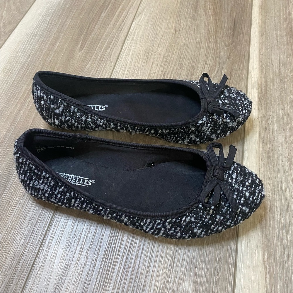 * SEYCHELLES Acorn Womens Flat